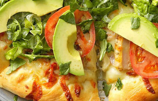 California Chicken Club Pizza